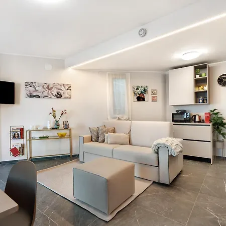 Sunset On The * 贝尔吉拉泰